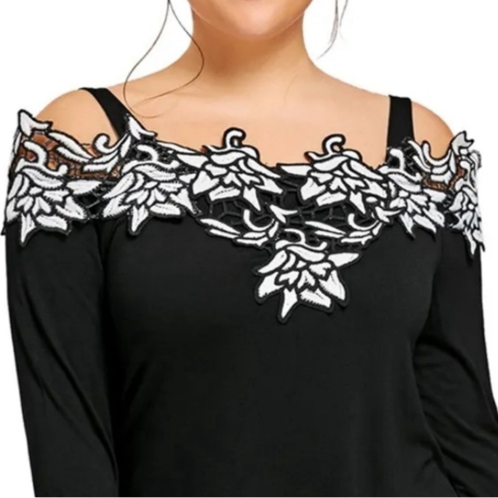 111. Potters Pot dress new blk wht